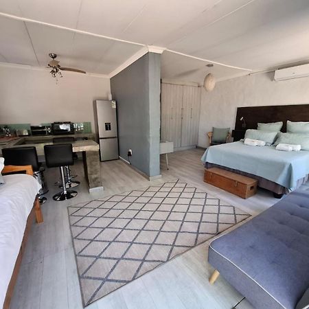 Emmaus Apartment Блумфонтейн Экстерьер фото