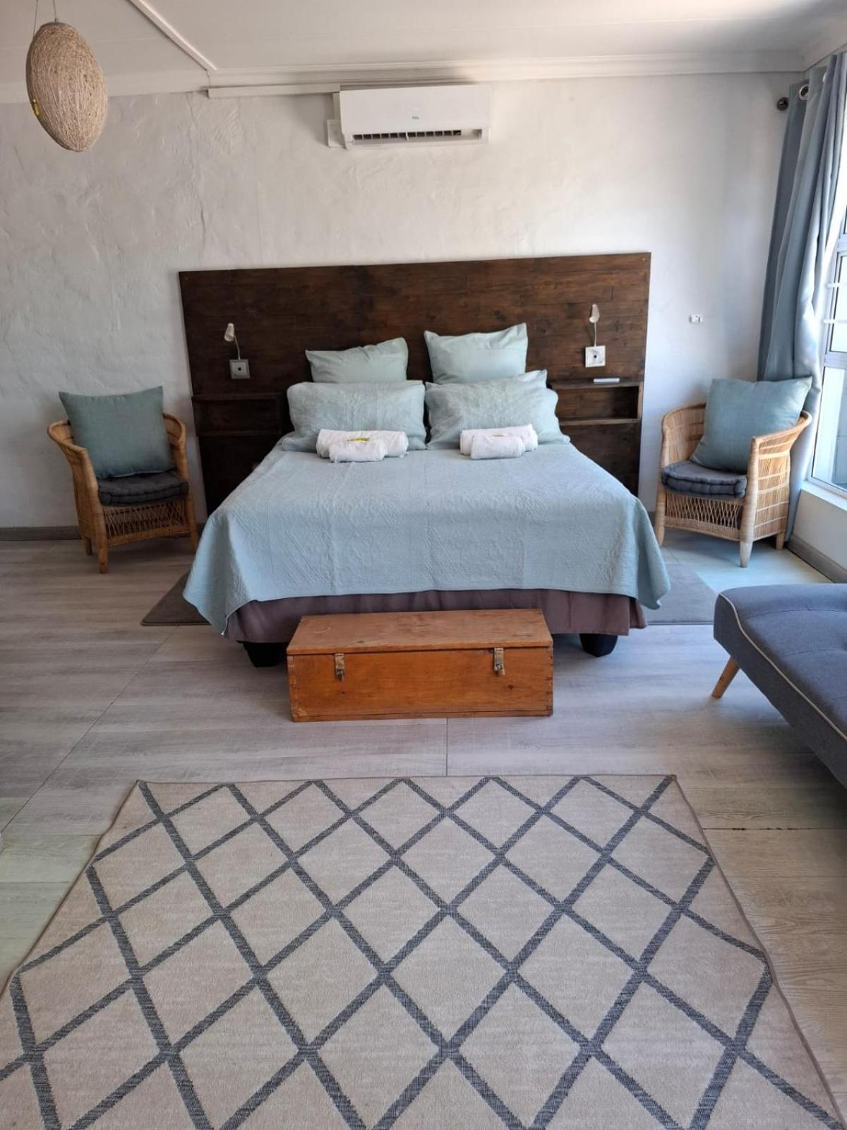 Emmaus Apartment Блумфонтейн Экстерьер фото